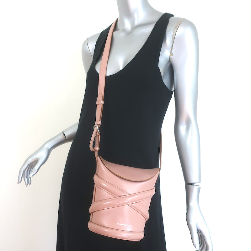 Alexander McQueen Curve Bucket Bag Rose Pink Leather Small Crossbody