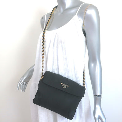 Pre-loved/Used Prada Handbags: $450