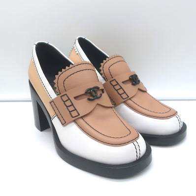 Pre-loved/Used Chanel Women's Heels: $950