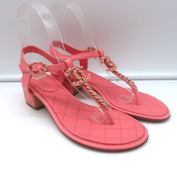 Chanel CC Chain Link T-Strap Sandals Pink Quilted Leather Size 36 NEW