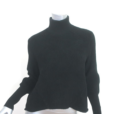 Pre-loved/Used Frame Women's Sweaters: $118