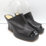Pre-loved/Used Bottega Veneta Women's Heels: $475