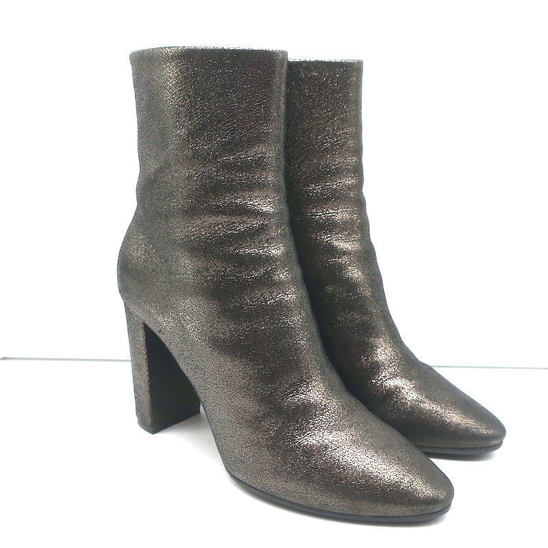 Pre-loved/Used Yves Saint Laurent Women's Boots: $350