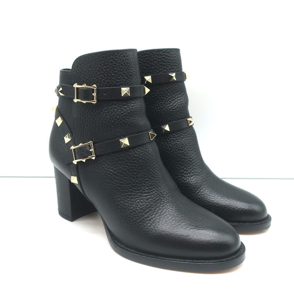 Rockstud discount ankle boots