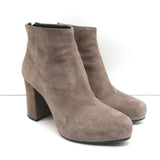 Pre-loved/Used Prada Women's Boots: $385