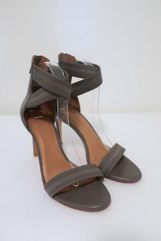 Joie Sandals Elaine Gray Crisscross Elastic & Leather Size 38.5 Open Toe Heel available at CelebrityOwned.com img_1