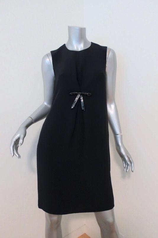 No. 21 Bow Detail Dress Black Crepe Size 40 Sleeveless Shift available at CelebrityOwned.com img_1