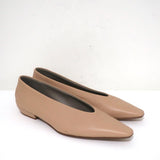 Bottega Veneta Almond Ballet Flats Cipria Beige Leather Size 38 Pointed Toe NEW - Celebrity Owned