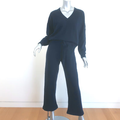 Authentic Alo Yoga cashmere V-neck sweater and flared pants set in navy, pre-owned, gently worn, size M