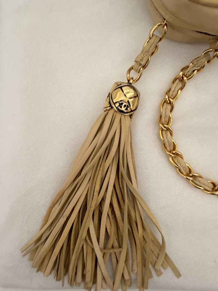 Vintage Chanel Quilted Tassel Camera Bag Beige Leather Chain Strap Shoulder Bag