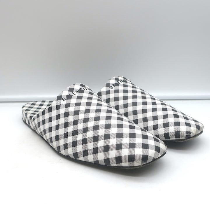 Balenciaga Cosy Gingham Mules Black &amp; White Leather Size 37 Slip-On Flats