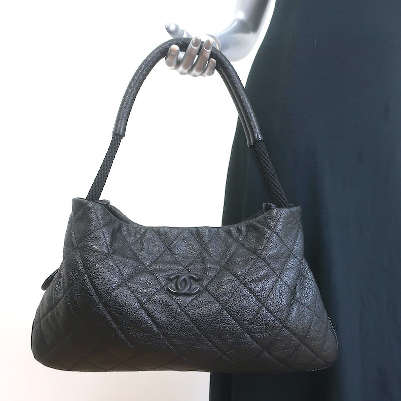 Chanel 2009 Yacht Expandable Zip Medium Hobo Bag Black Quilted Caviar Leather