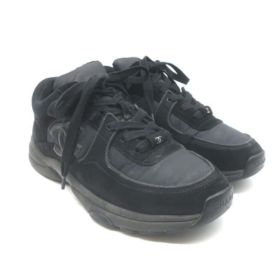 Chanel 22S CC Low Top Sneakers Black Suede & Nylon Size 39