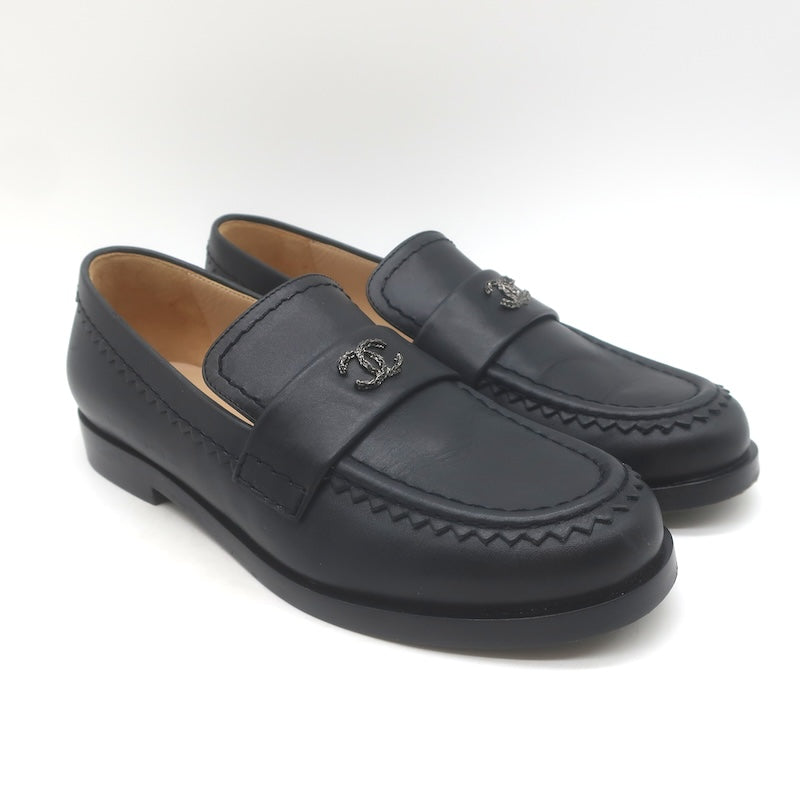 Chanel CC Zigzag Stitched Loafers Black Leather Size 37