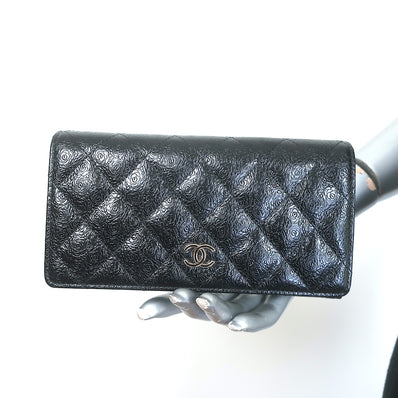 Chanel Camellia-Embossed Quilted Leather L Yen Continental Wallet 