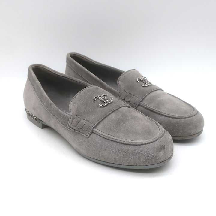 Chanel Chain-Trimmed CC Loafers Gray Suede Size 37