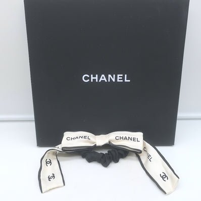 Chanel Coco Mark CC Bow Scrunchie Cream & Black Silk Twill Ponytail Holder