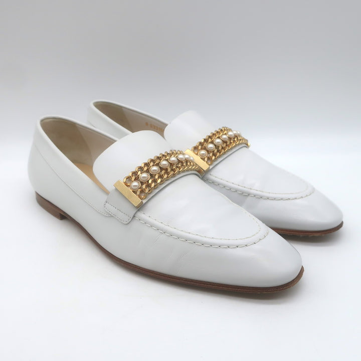 Chanel Pearl &amp; Chain-Embellished Loafers White Leather 