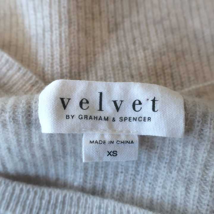 Velvet by Graham &amp; Spencer Cashmere Raglan Sweater Light Gray Size Extra Small