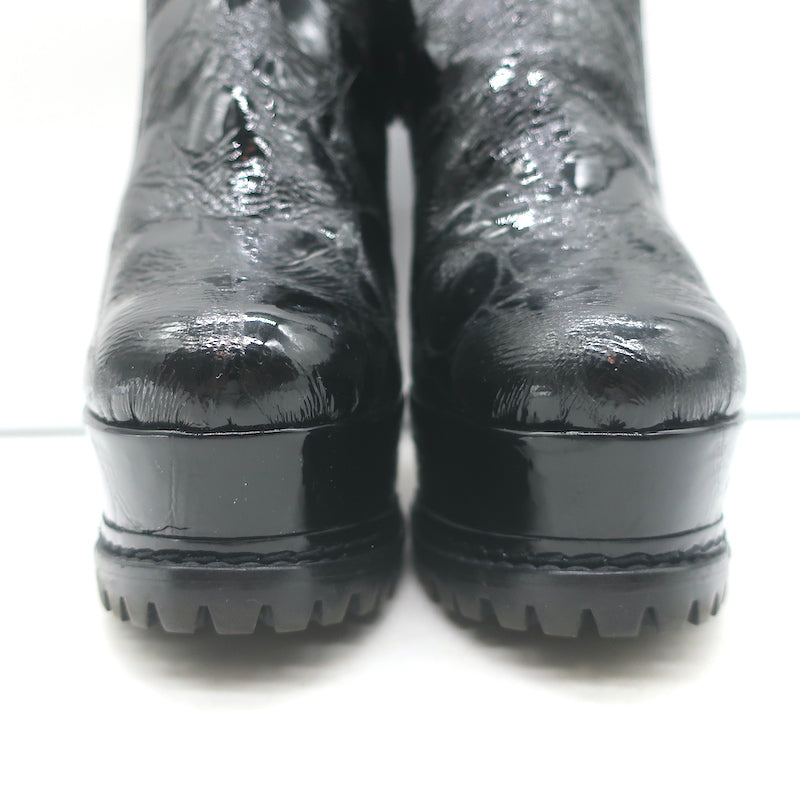 Alaia Croc-Embossed Patent Leather Platform Booties Black Size 38.5