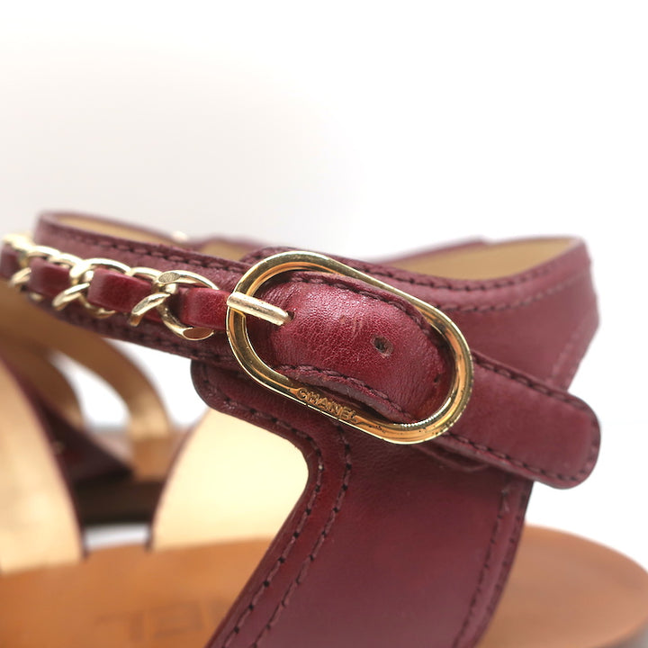 Chanel Chain-Embellished Toe Ring Sandals Red Leather Size 37 Ankle Strap Flats