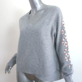 Skull Cashmere Beatrice Snake Intarsia V-Neck Sweater Light Gray Size Medium