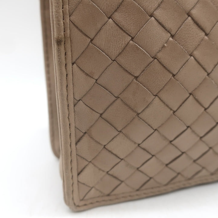 Vintage Bottega Veneta Front Flap Crossbody Bag Beige Intrecciato Leather