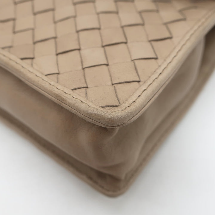 Vintage Bottega Veneta Front Flap Crossbody Bag Beige Intrecciato Leather