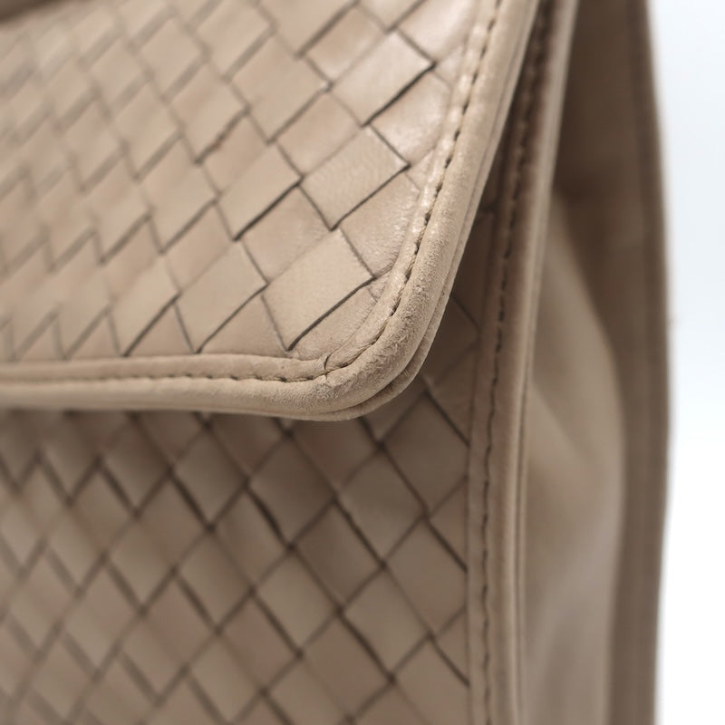 Vintage Bottega Veneta Front Flap Crossbody Bag Beige Intrecciato Leather