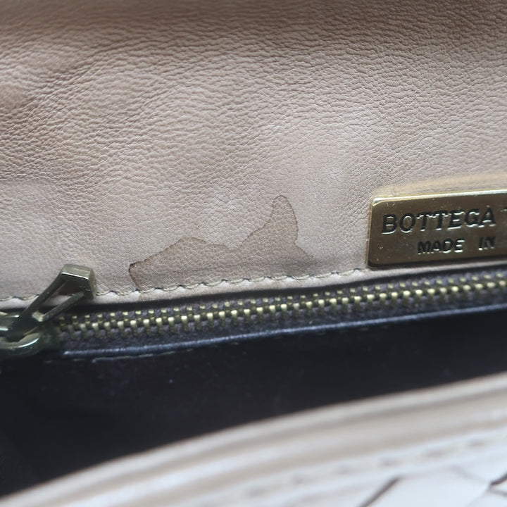 Vintage Bottega Veneta Front Flap Crossbody Bag Beige Intrecciato Leather