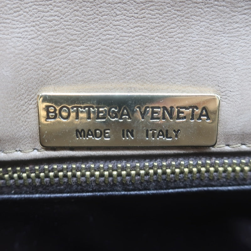 Vintage Bottega Veneta Front Flap Crossbody Bag Beige Intrecciato Leather