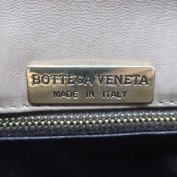 Vintage Bottega Veneta Front Flap Crossbody Bag Beige Intrecciato Leather