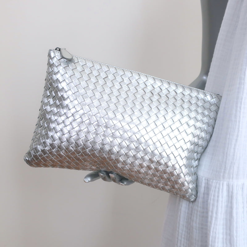 Pre-loved/Used Bottega Veneta Handbags: $795