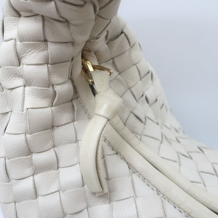 Bottega Veneta Medium Veneta Hobo Bag Cream Intrecciato Leather