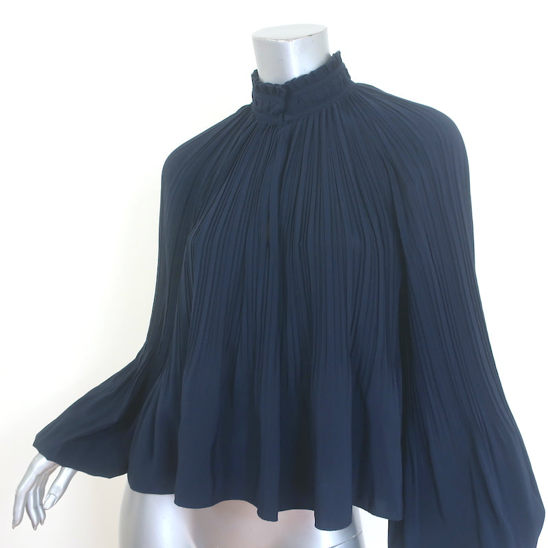 Error: Missing Data Reason: Material/fabric not provided in the product data; instructions require including color and material. Please supply the fabric details (or confirm I should use color only) so I can generate the optimized alt tag.