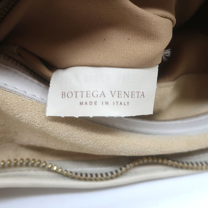 Bottega Veneta Medium Veneta Hobo Bag Cream Intrecciato Leather