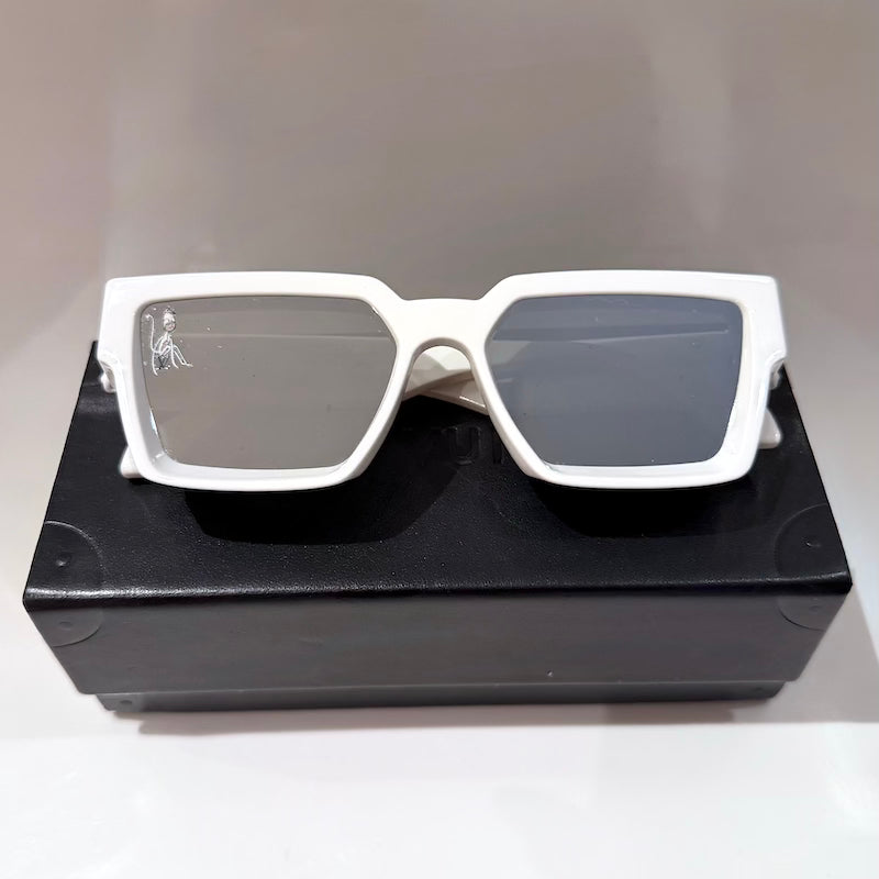 Louis Vuitton Zoom with Friends 1.1 Millionaire Sunglasses White Z1440E 8PD 55mm