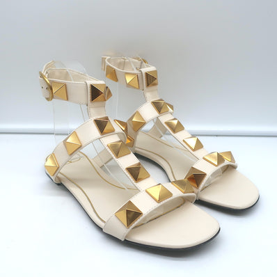 Pre-loved/Used Valentino Women's Sandals: $499