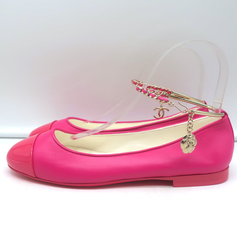 Chanel CC Ankle Chain Cap Toe Ballet Flats Hot Pink Leather Size 36 NEW