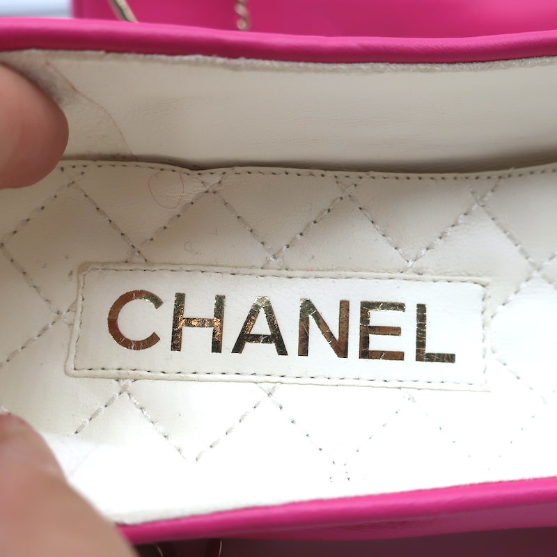 Chanel CC Ankle Chain Cap Toe Ballet Flats Hot Pink Leather Size 36 NEW