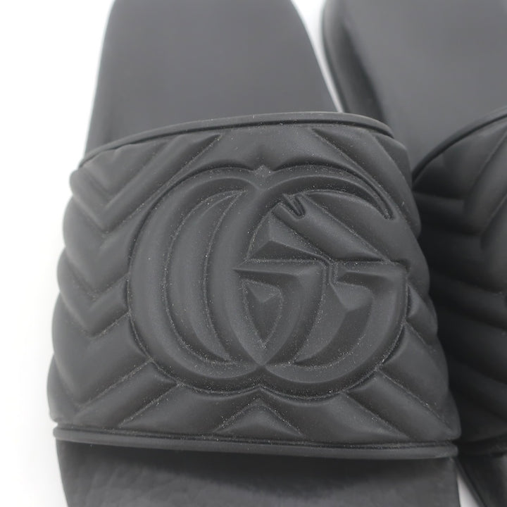 Gucci Pursuit GG Matelasse Pool Slide Sandals Black Size 39 NEW