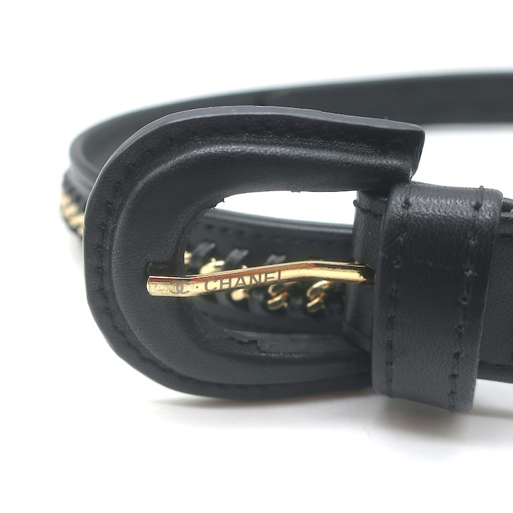 Chanel 2017 Quilted Leather Chain-Trim Mini Envelope Belt Bag Black Size 85