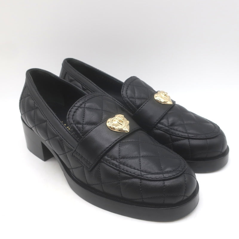 Chanel Quilted CC Heart Loafers Black Lambskin Leather Size 38.5