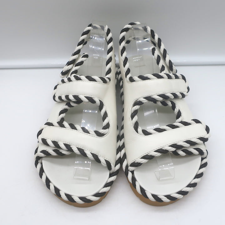 Bottega Veneta Jack two-tone dad sandals in white and black leather, authentic pre-owned, gently worn EU 39.