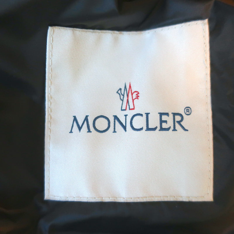 Moncler Oredon Belted Short Down Parka Black Size 3 Hooded Puffer Jacket
