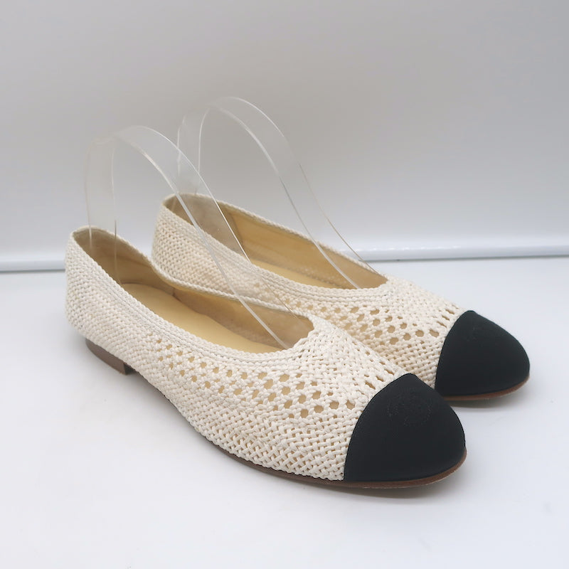 Pre-loved/Used Chanel Women&