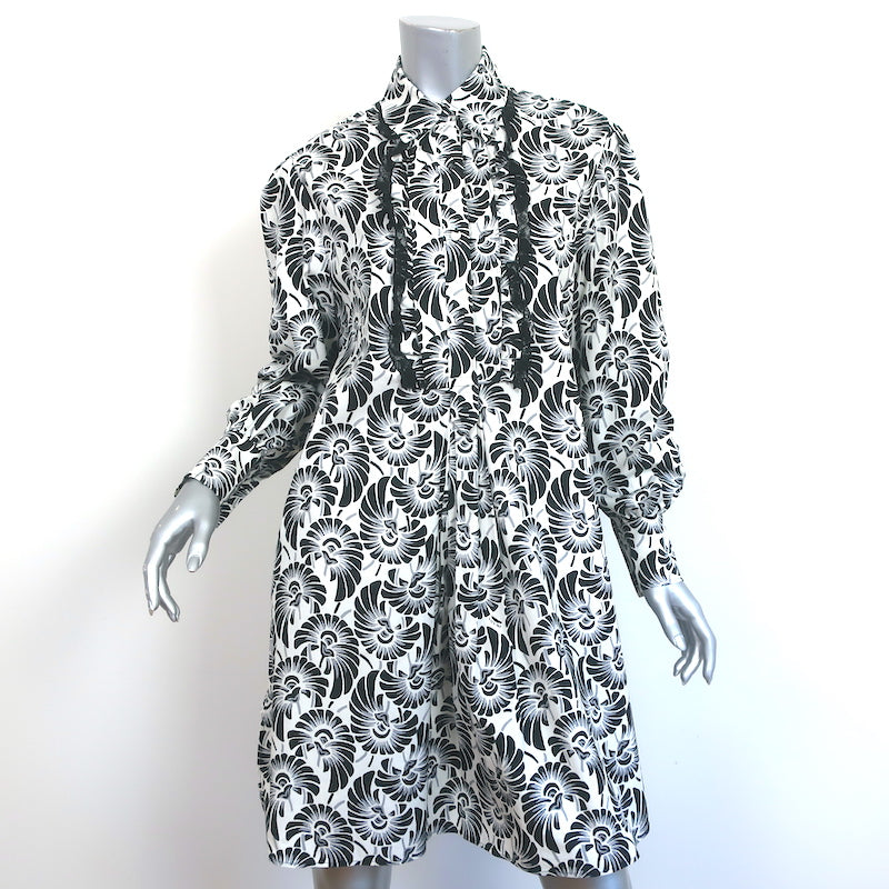 Prada Shirtdress White/Black Lace-Trim Printed Cotton Size 40 Long Sle Celebrity Owned Prada Shirtdress White/Black Lace-Trim Printed Cotton Size 40 Long Sle Celebrity Owned