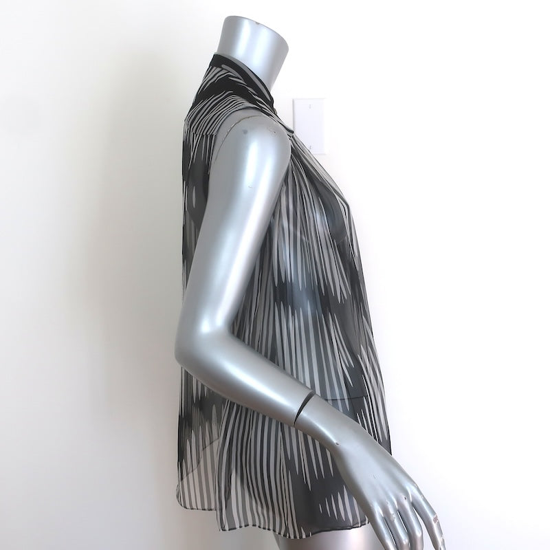 Gucci Printed Sheer Chiffon Sleeveless Button Down Top Black/White Silk Size 40