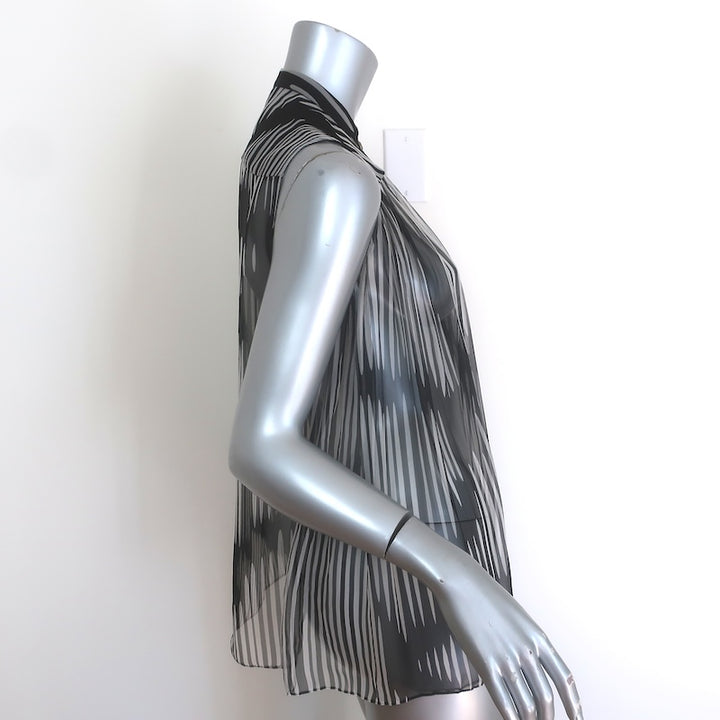 Gucci Printed Sheer Chiffon Sleeveless Button Down Top Black/White Silk Size 40