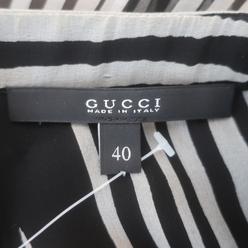 Gucci Printed Sheer Chiffon Sleeveless Button Down Top Black/White Silk Size 40